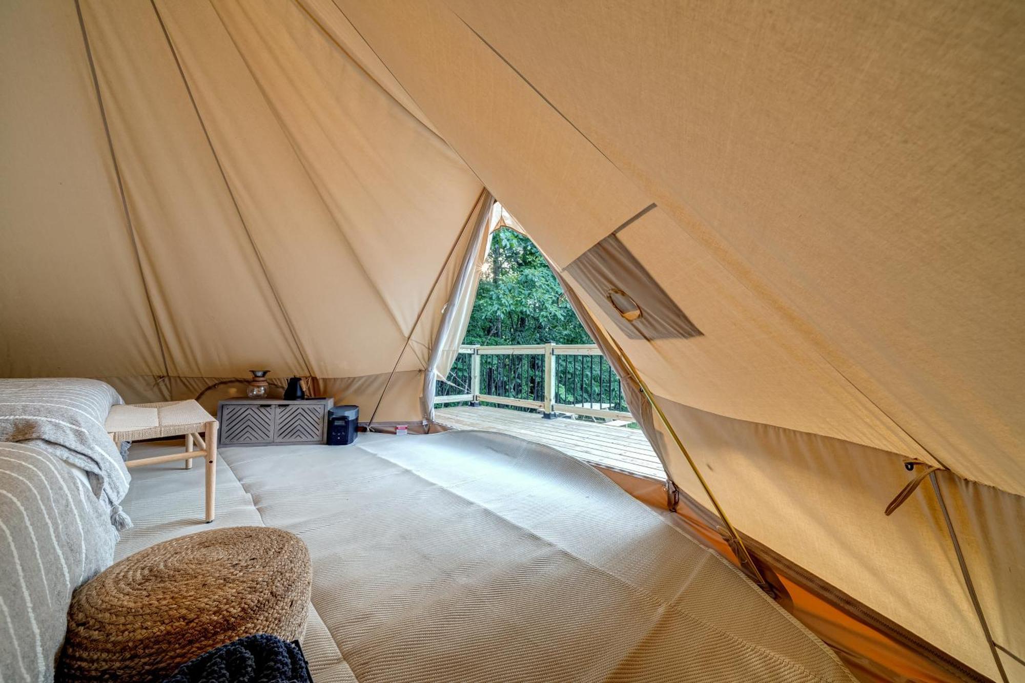 Firefly Ridge Luxury Retreat Otel Great Cacapon Dış mekan fotoğraf