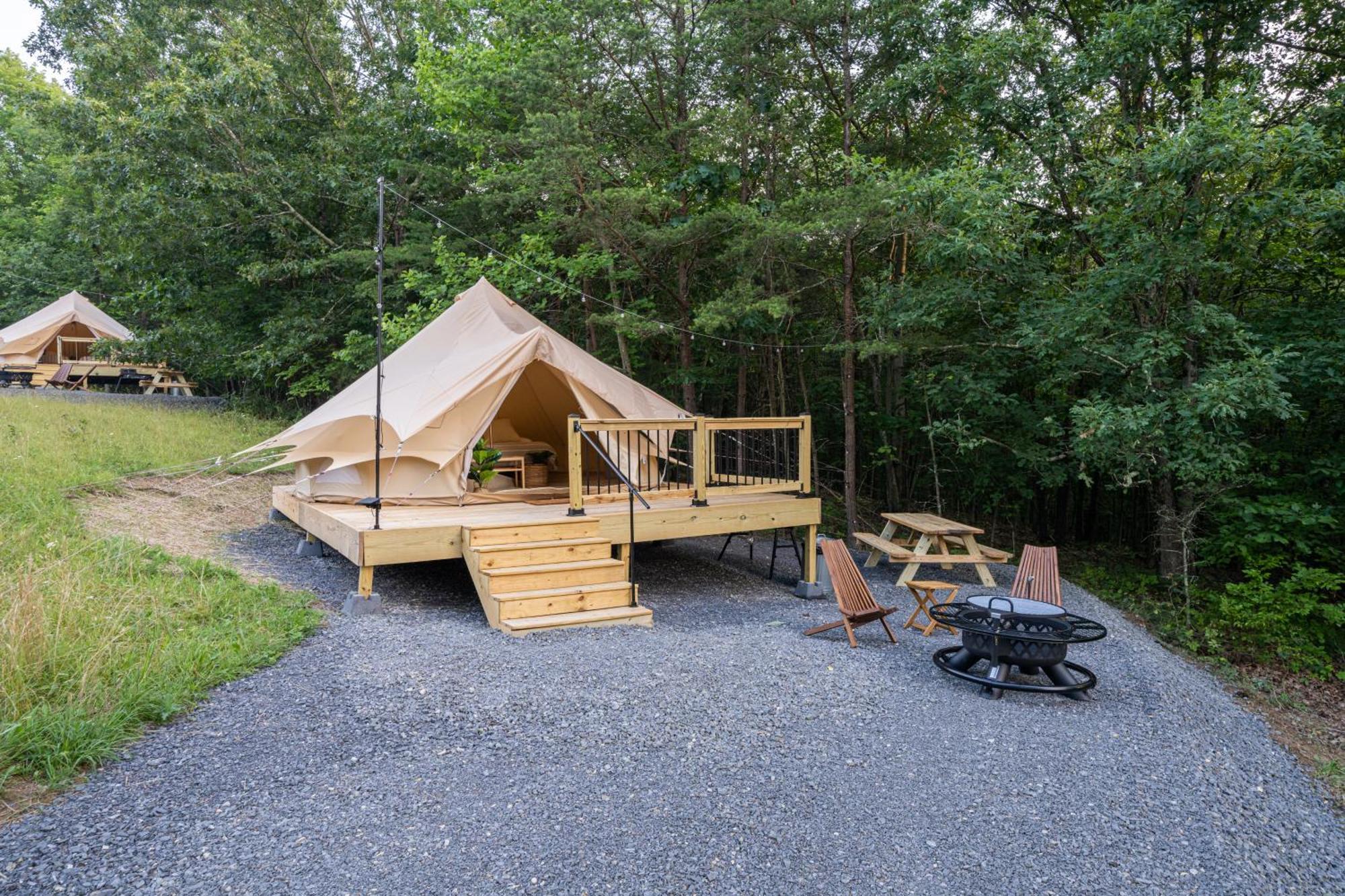 Firefly Ridge Luxury Retreat Otel Great Cacapon Dış mekan fotoğraf