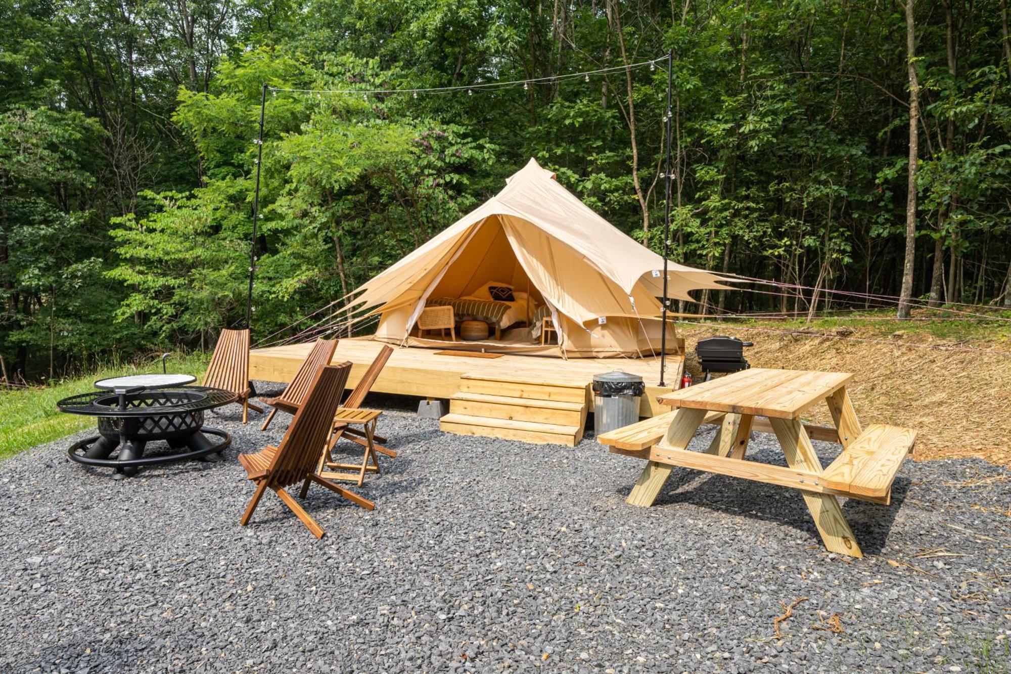 Firefly Ridge Luxury Retreat Otel Great Cacapon Dış mekan fotoğraf