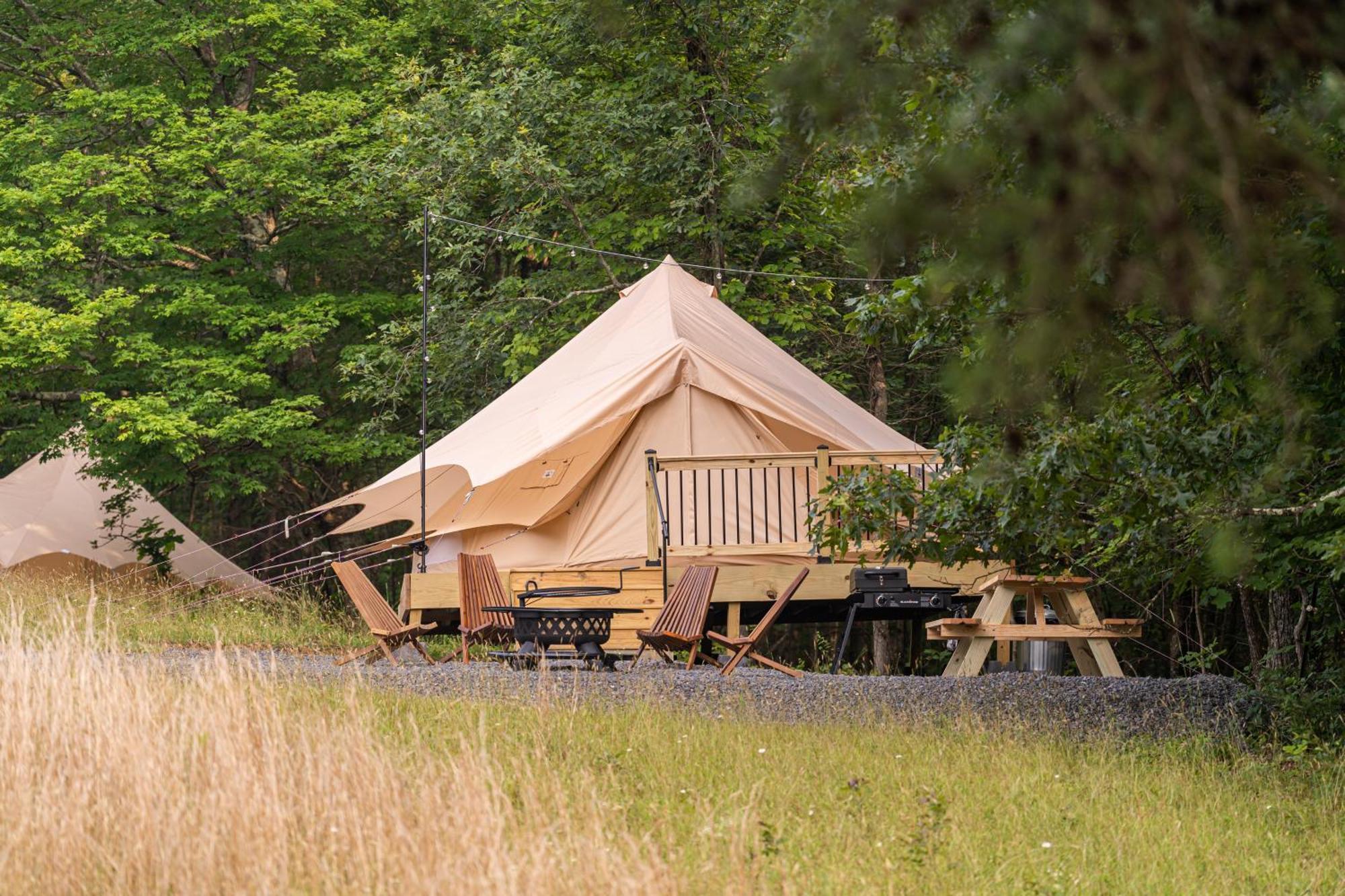 Firefly Ridge Luxury Retreat Otel Great Cacapon Dış mekan fotoğraf