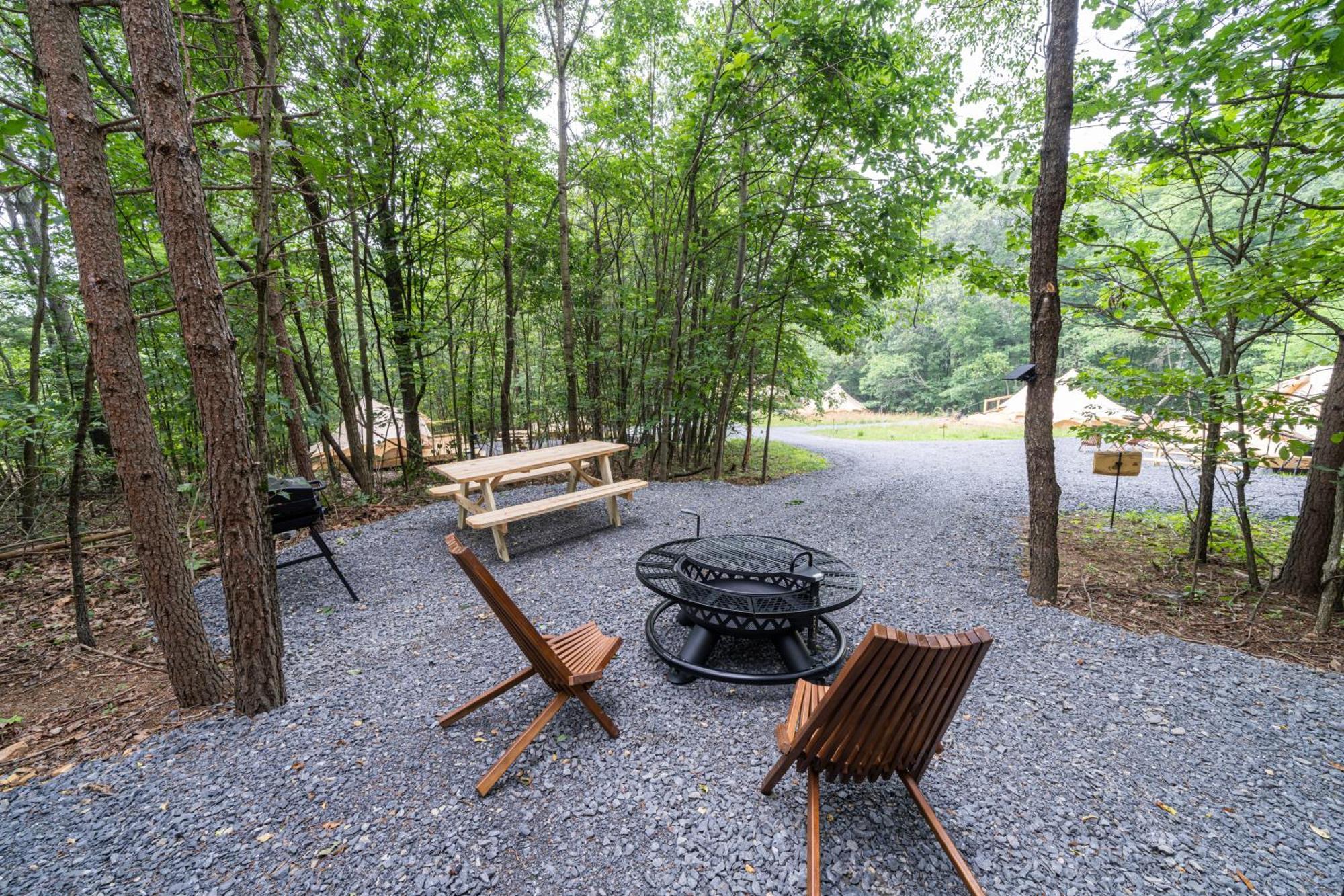 Firefly Ridge Luxury Retreat Otel Great Cacapon Dış mekan fotoğraf